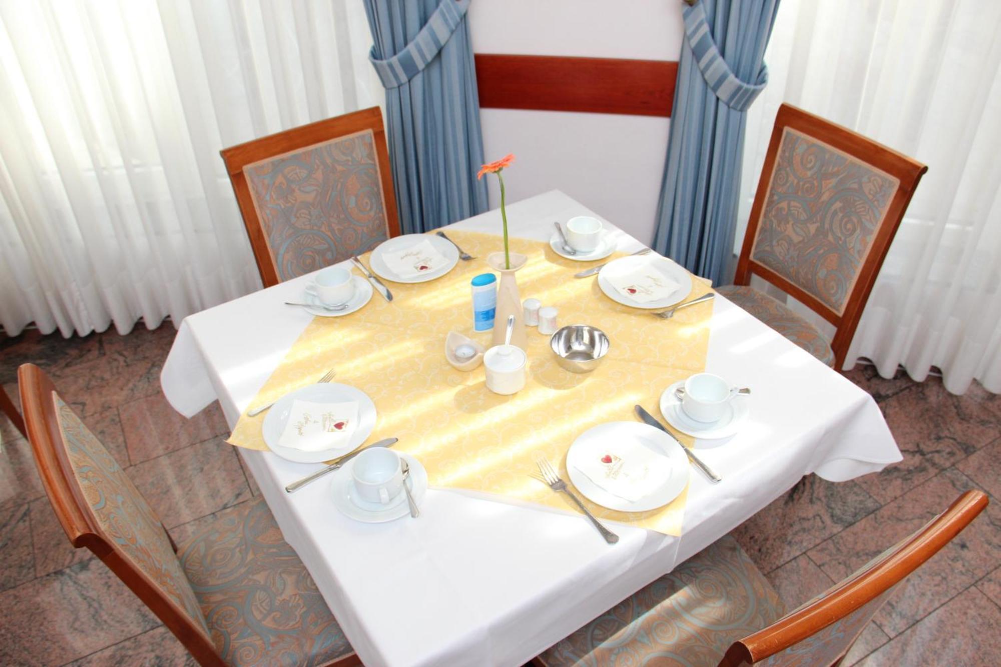 Hotel Ascania 애세르슬레벤 외부 사진